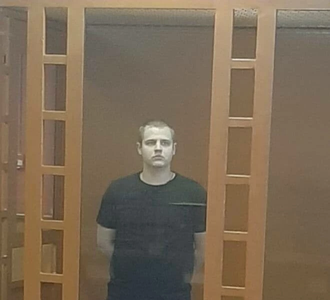 Лже-внука из Петербурга, который пытался выманить у 89-летнего пенсионера 5 млн рублей, осудили на пять лет - tvspb.ru