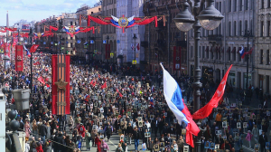 Память о Победе. Бессмертный полк на Невском проспекте