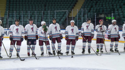 В Петербурге состоится турнир по хоккею «Парни из стали»: на лед выйдут ветераны боевых действий и участники СВО