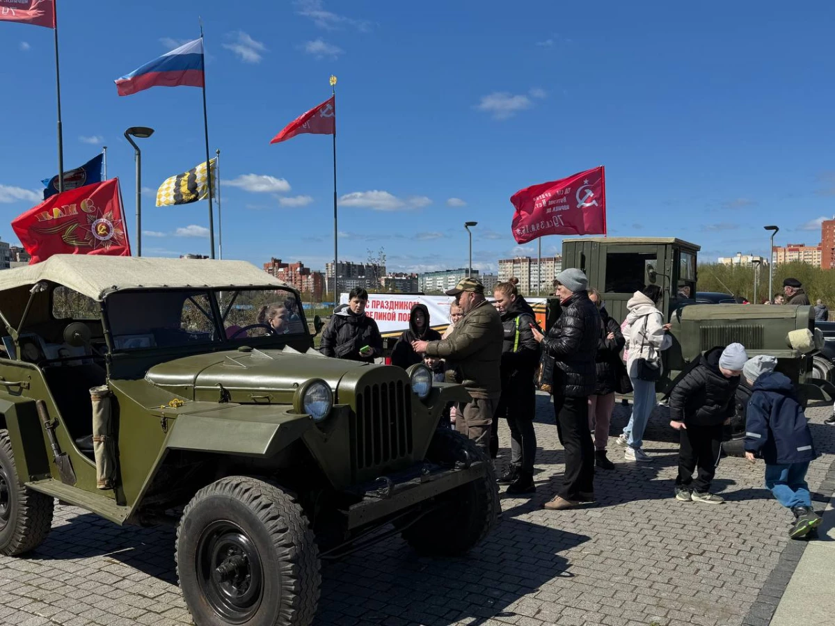 В парке «Озеро Долгое» стартовала праздничная программа к юбилею Победы - tvspb.ru