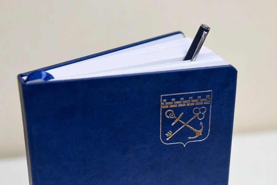 В Ленобласти начнут продавать алкоголь, как и в Петербурге, с 11 утра - tvspb.ru