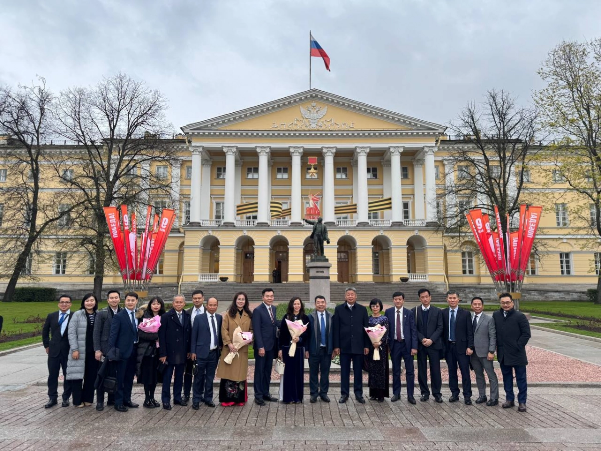 Петербург и Ханой стали городами-побратимами - tvspb.ru