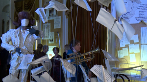 «Возвращение» — масштабная выставка в фойе Большого зала Филармонии