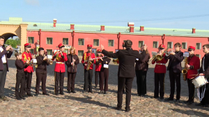 По главной крепости — с оркестром: более 800 юных музыкантов примут участие в параде духовых оркестров  в Петропавловской крепости