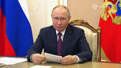 Путин сообщил о решении создать буферную зону вдоль границы с Украиной