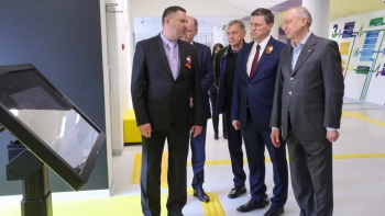 Александр Беглов: Социальную инфраструктуру Старого Петергофа мы развиваем в соответствии с десятью ключевыми приоритетами Петербурга