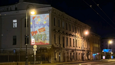 Александр Беглов: День Победы и правду о Великой Отечественной войне представят в световых проекциях детских рисунков на фасадах петербургских домов с 7 по 11 мая