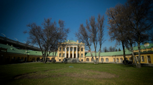 Отправимся в путешествие по старинной Петергофской дороге. А заодно разгадаем загадку, во что превратились прекрасные усадьбы, всегда украшавшие этот маршрут.