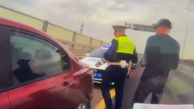 Под Петербургом задержали наркокурьера с 25 кг «синтетики» в машине