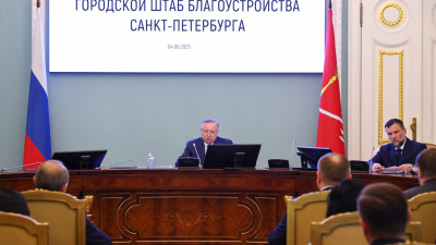 Александр Беглов вручил награды победителям городского смотра-конкурса на лучшее комплексное благоустройство территорий