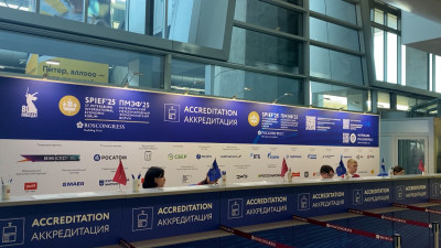 В Пулково начали работать пункты аккредитации на ПМЭФ-2025