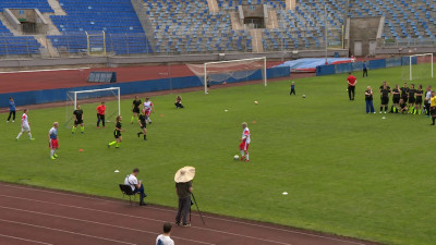 В Петербурге в рамках спортивной программы ПМЭФ прошел футбольный турнир «Мамы БРИКС»