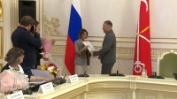 В Мариинском дворце наградили 35 лучших медработников Петербурга