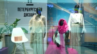 На основной площадке «Петербургского дизайна» представлены товары более 40 городских производителей одежды и обуви