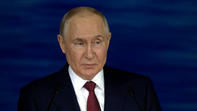 Путин уточнил правила ношения военной формы