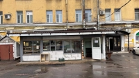 На Московском проспекте снесли незаконную пекарню у здания-памятника