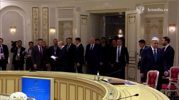 Владимир Путин прибыл в Минск на заседание ВЕЭС