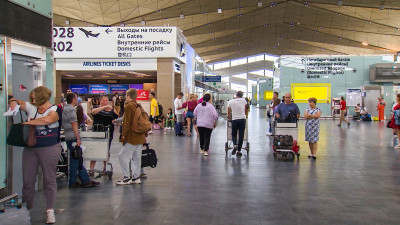 Вылет рейса из Петербурга в Шарм-эль-Шейх задержали больше, чем на сутки