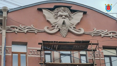 На Васильевский остров вернулся Бог Дождя