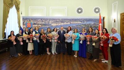 Александр Беглов: Социальные кураторы – основа системы поддержки семей участников СВО в Петербурге