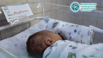 Во Всеволожской больнице рассказали о состоянии девочки, которую мать выбросила из окна