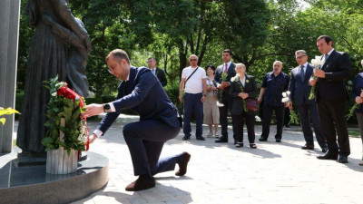Петербургская делегация встретилась с блокадниками, живущими в Ереване