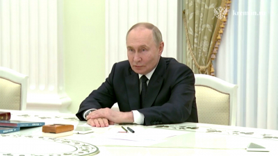Владимир Путин провел встречу с авторами школьных учебников по истории