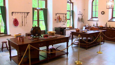 В Ораниенбауме после реставрации открыли павильон «Китайская кухня»