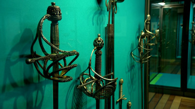 Поединки и дуэли от Ахилла до Лифаря: В Эрмитаже открыли главную выставку сезона