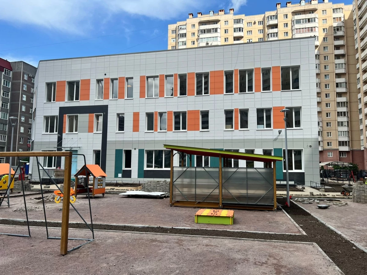 Детский сад на Дунайском проспекте планируют достроить до сентября 2025 года - tvspb.ru