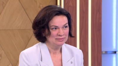 Врач объяснила, как избежать летом отита у детей