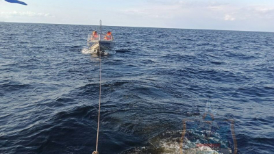 На Ладожском озере спасли пять человек с заглохшего катера