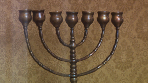 Выставка «Вера. Учение. Закон: религиозная культура еврейского народа» в Российском этнографическом музее