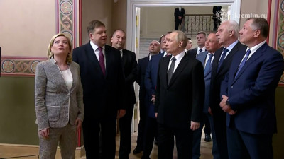 Владимир Путин посетил Санкт-Петербургскую консерваторию после реставрации