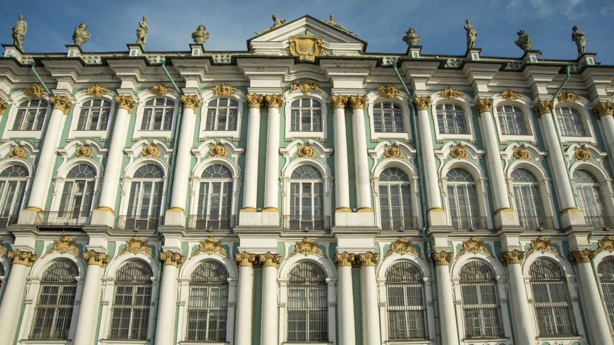 Эрмитаж запускает экскурсии по выставке в Галерее графики - tvspb.ru