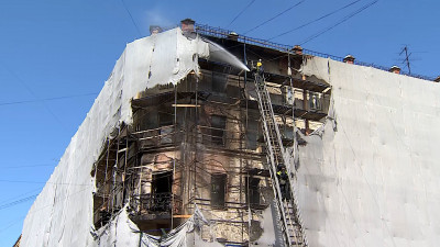 В Доходном доме И. Ф. Смирнова на Обводном канале вспыхнул сильный пожар