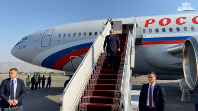 Михаил Мишустин прилетел в Таджикистан