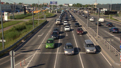 Какие ограничения движения транспорта будут действовать в Петербурге во время ПМЭФ-2025