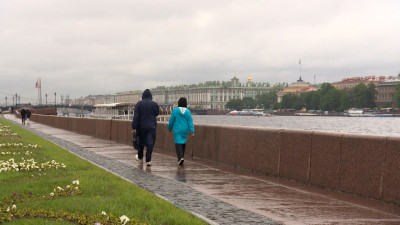В Петербурге и Ленобласти 9 июня ожидаются залповые ливни и шквалистый ветер