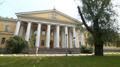 Мариинской больнице исполнилось 222 года