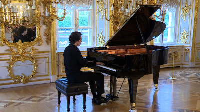 В Большом Петергофском дворце стартовал международный фестиваль Pianissimo