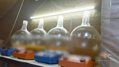 В одном из домов в Сертолово полиция обнаружила нарколабораторию и 45 кг запрещенки