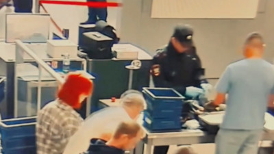 В Пулково полиция обнаружила наркотические вещества в багаже пассажира, летевшего в Турцию