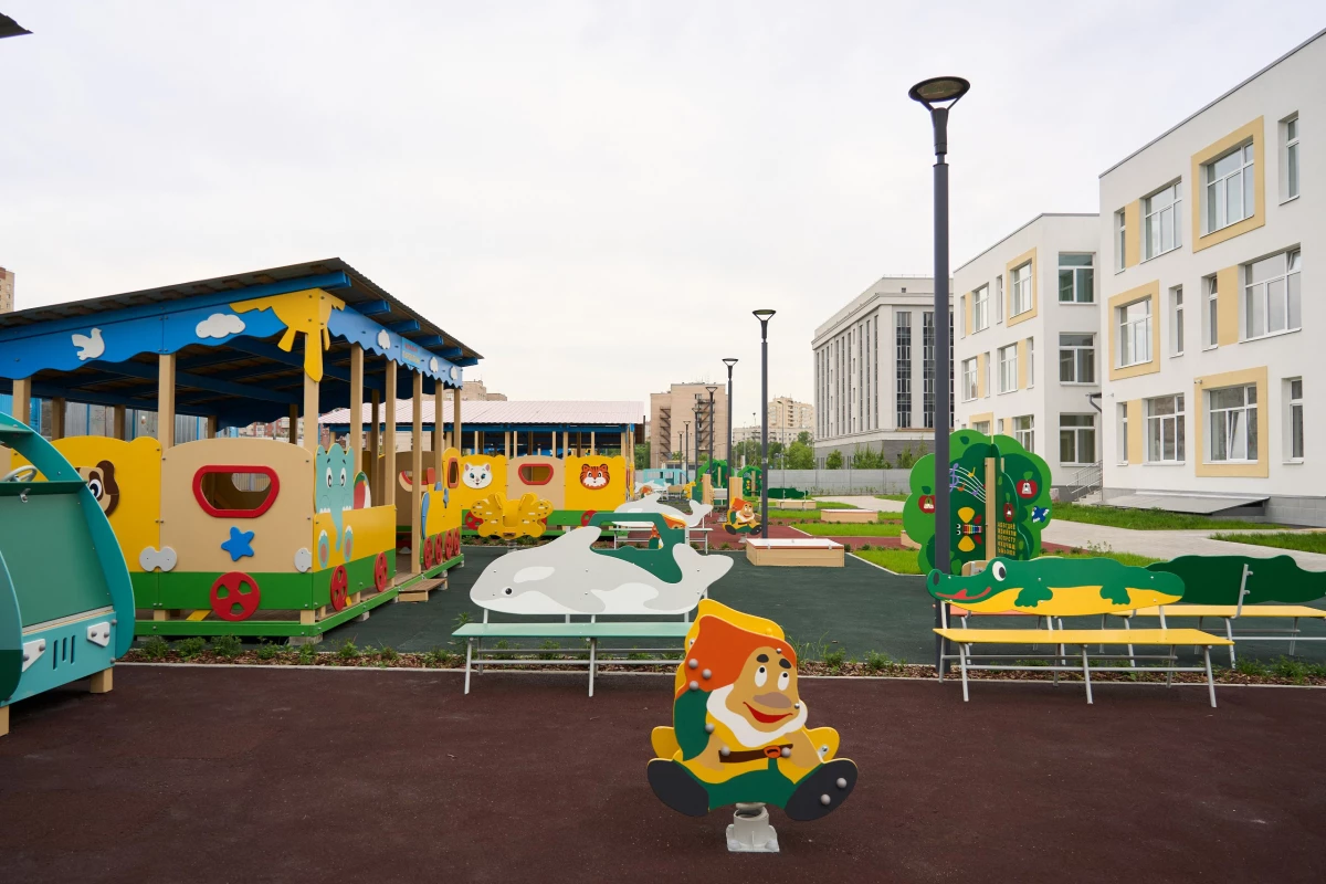 Александр Беглов: В мае в Петербурге сданы в эксплуатацию школа и три детских сада - tvspb.ru