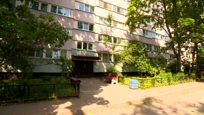 В Петербурге женщина погибла, упав на строительный миксер, забытый мужем в коридоре квартиры