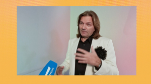 Неспешное начало дня, массаж и правильный настрой. Идеальное утро в Петербурге народного артиста России Дмитрия Маликова