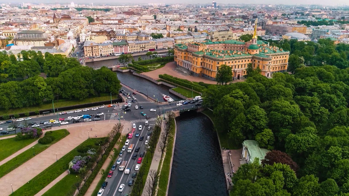 В Петербурге планируют создать территории без жилья и гостиниц - tvspb.ru