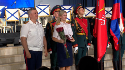 Александр Беглов: Петербургским Главным следственным управлением в 2024 году раскрыто около 3,5 тысяч преступлений – это показатель высокой квалификации сотрудников