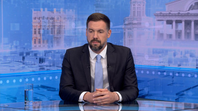 Алексей Корабельников рассказал о мерах поддержки многодетных петербуржцев