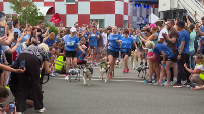 На взлётно-посадочной полосе Пулково состоялся забег